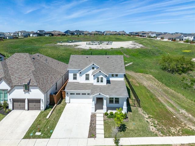 Building Photo - 2156 Domingo Dr