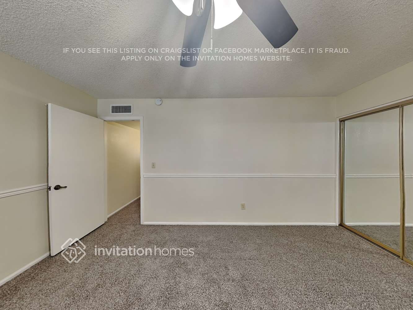 Building Photo - 11446 N 39th Dr