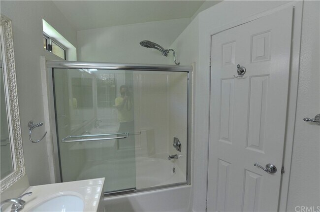 Building Photo - 79 Waxwing Ln