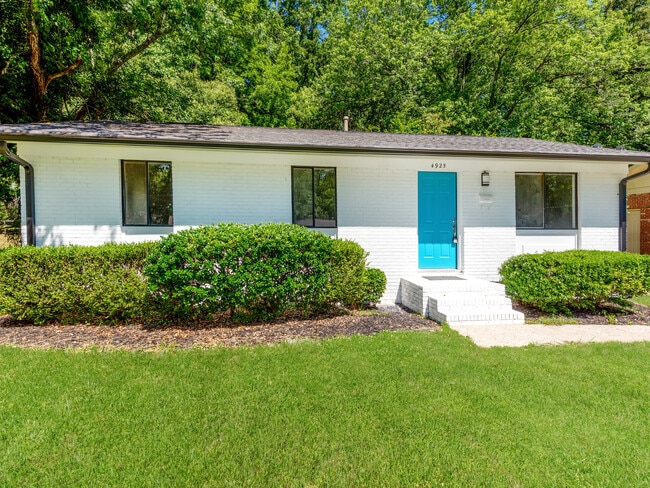 Building Photo - 4925 Springview Rd
