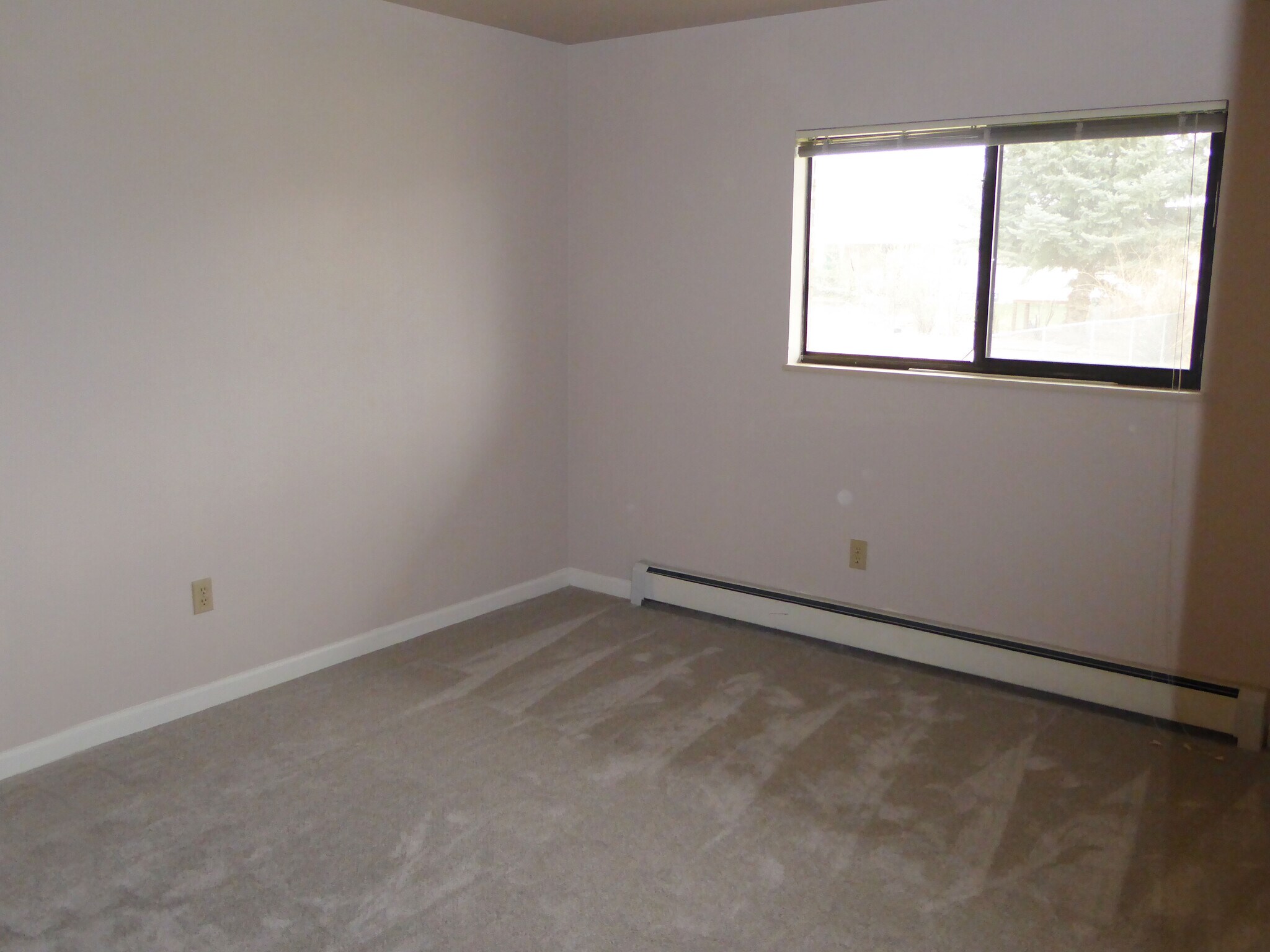Building Photo - 808 Horizon Ave