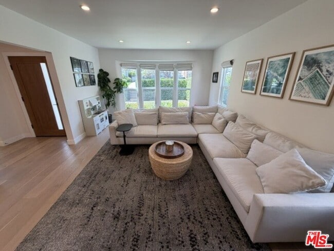 Building Photo - 1768 S Fairfax Ave