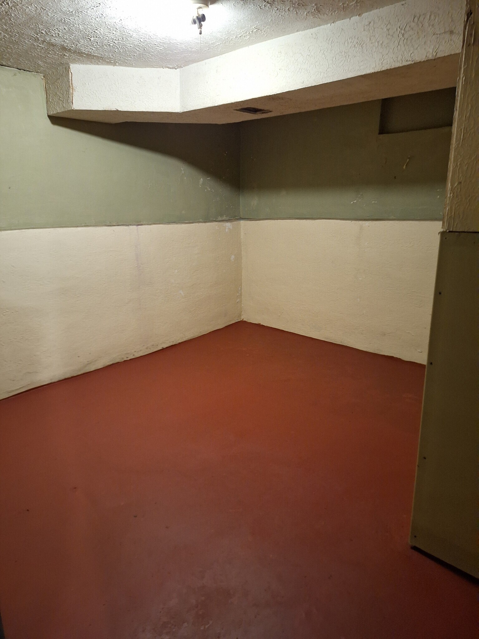 Basement room - 56 Nichols Dr