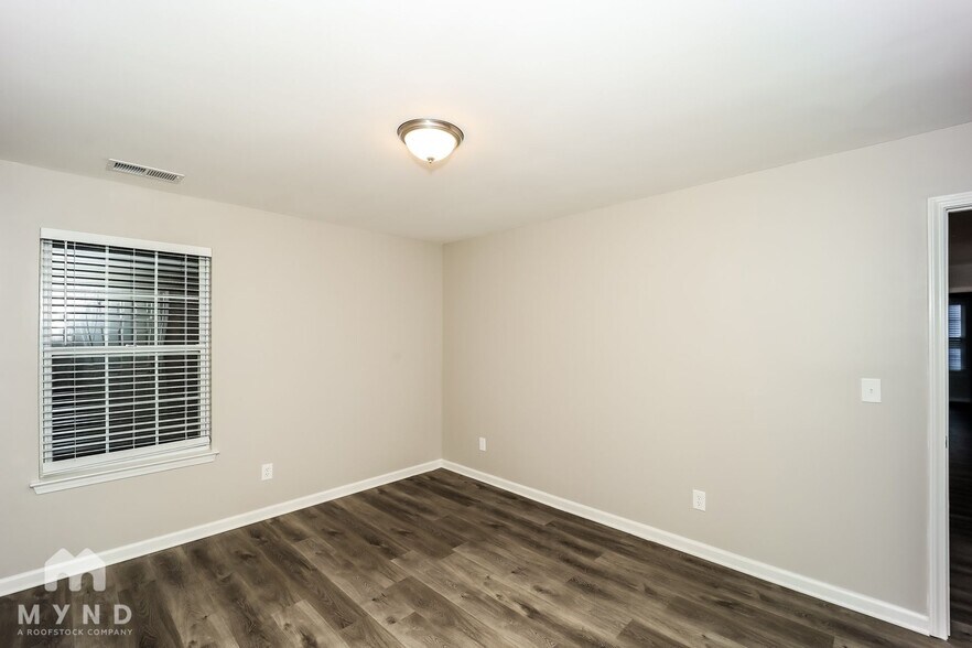 Building Photo - 4975 Cascade Hills Cir SW