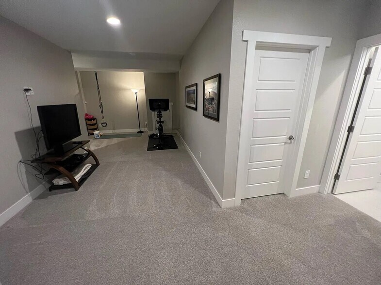 Second living space in basement - 2860 W Parkside Pl