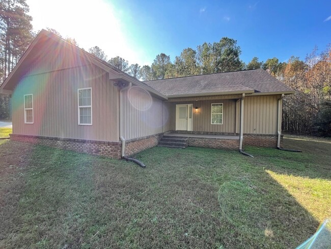 Primary Photo - 507 Buck Creek Rd