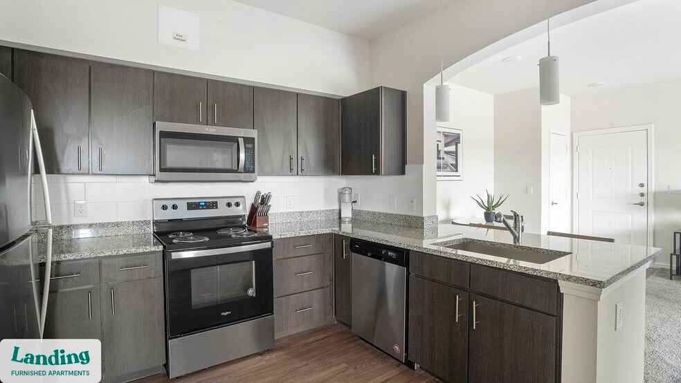 Building Photo - 1601 S Heatherwilde Blvd