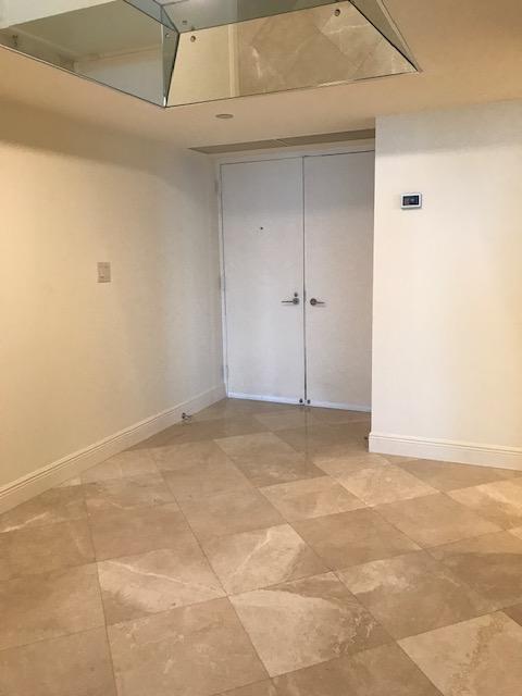 Building Photo - 5070 N Ocean Dr