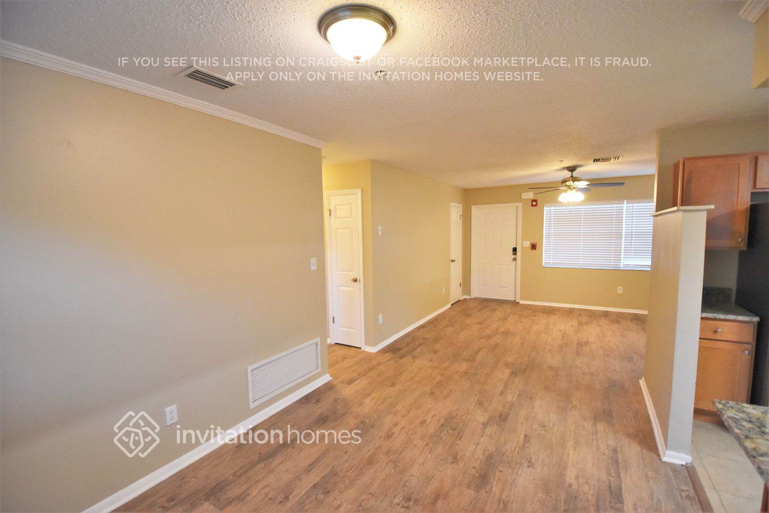 Building Photo - 992 Union St