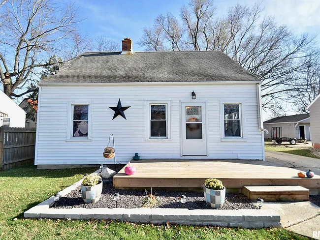 Primary Photo - 216 S Thorncrest Ave