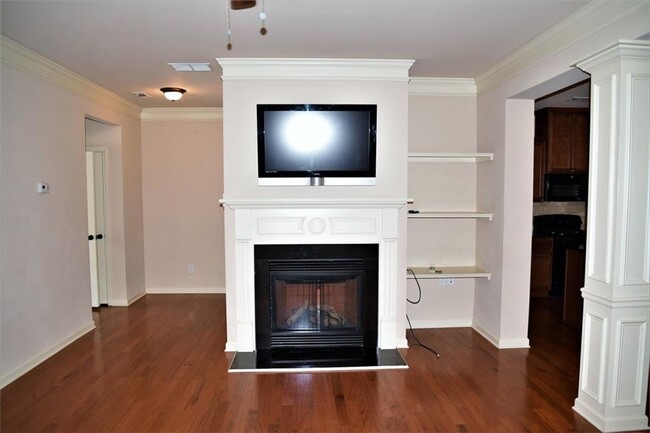 Building Photo - 3356 Sardis Bend Dr