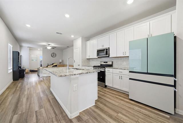 Building Photo - 224 Monarch Wy