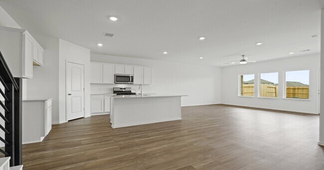 Building Photo - 31722 Melkridge Rd