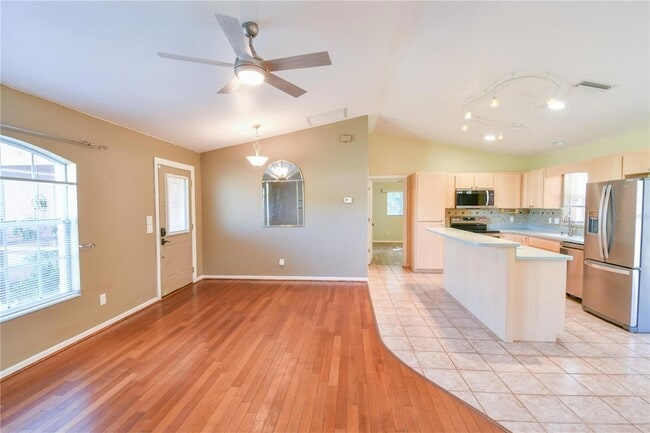 Building Photo - 2731 Verde Terrace