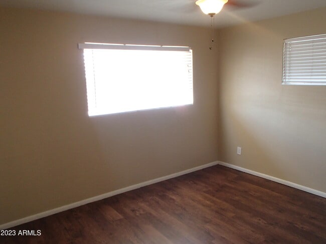 Building Photo - 1125 W Colter St