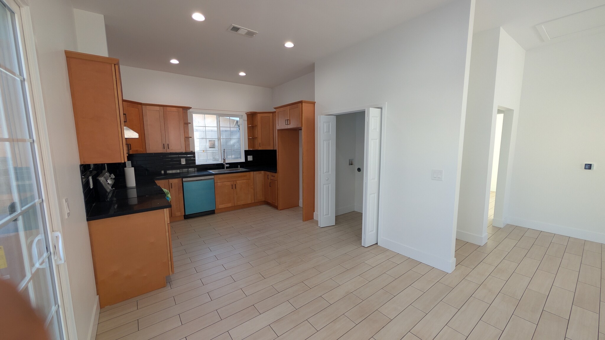 Building Photo - 20746 Elaine Ave