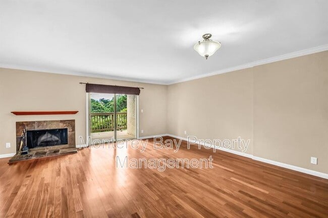 Building Photo - 29 Montsalas Dr