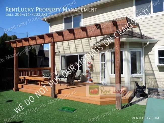 Building Photo - 5039 S 178th St