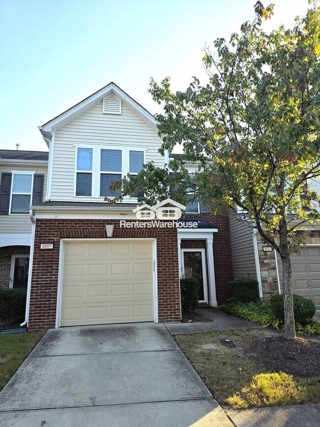 Building Photo - Beautiful 3-bedroom townhome in North Rale...