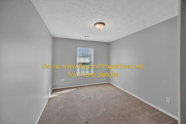 Building Photo - 2872 Creekbend Dr
