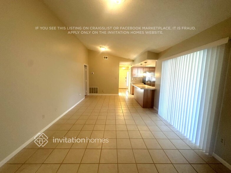 Building Photo - 8147 Wellsmere Cir