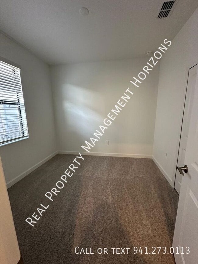 Building Photo - 14964 Serene Shrs Lp