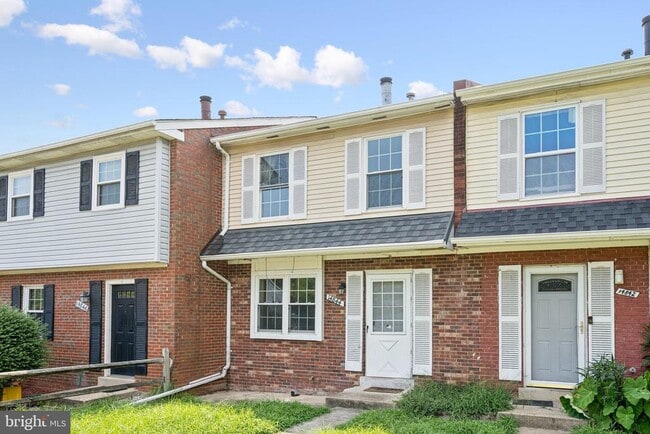Building Photo - 14844 Cherrydale Dr