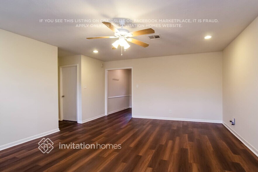 Building Photo - 23923 Spring Elms Dr