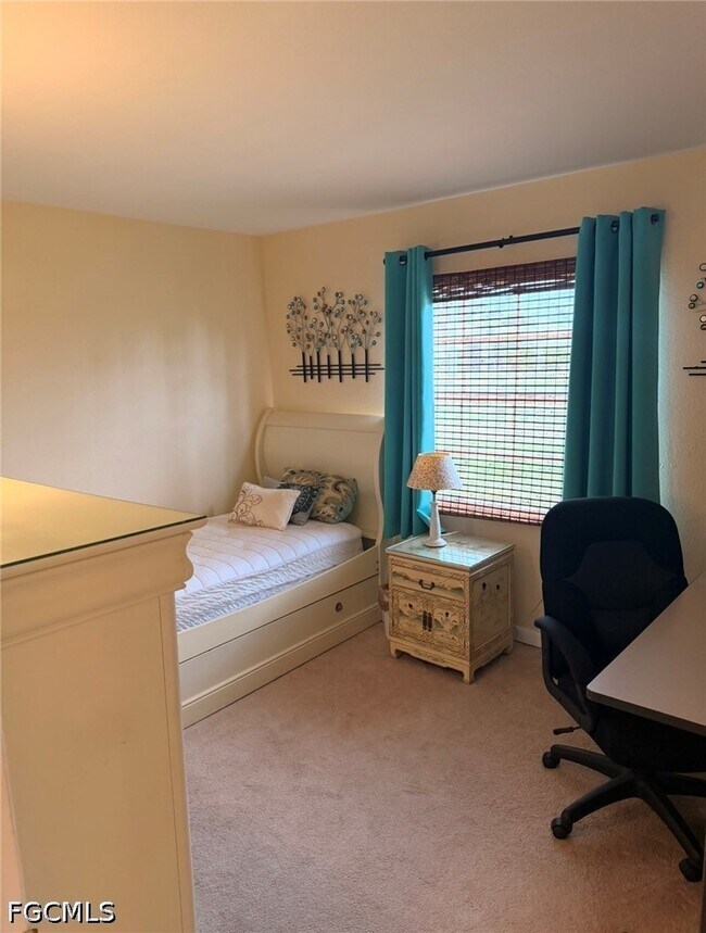 Building Photo - 6300 South Pointe Blvd