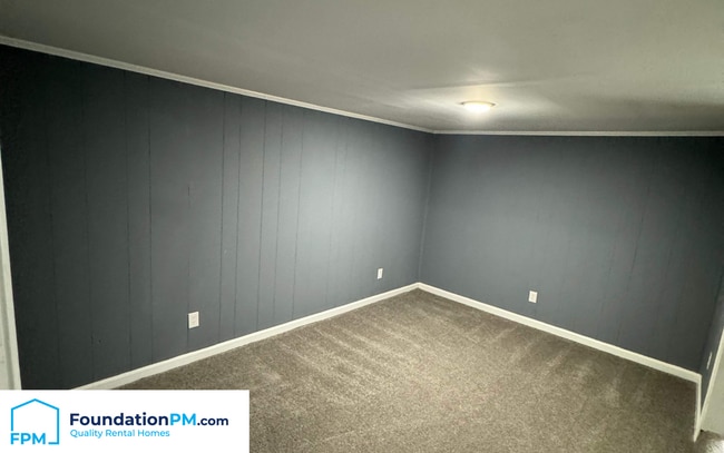 Building Photo - 5071 Breckenwood Dr