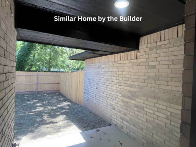 Building Photo - Modern 2-Bedroom Duplex with All Appliances Included – Comfort, Style & Convenience!