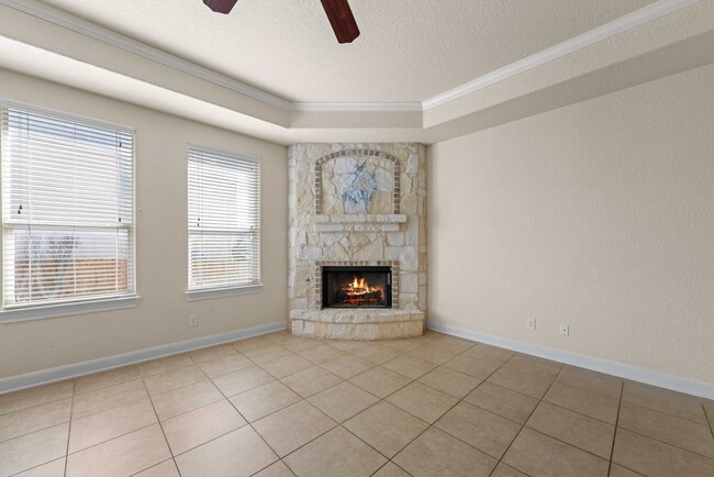 Building Photo - 11230 Begonia rock