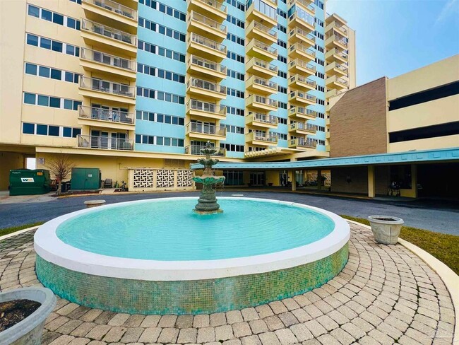 Building Photo - 825 Bayshore Dr