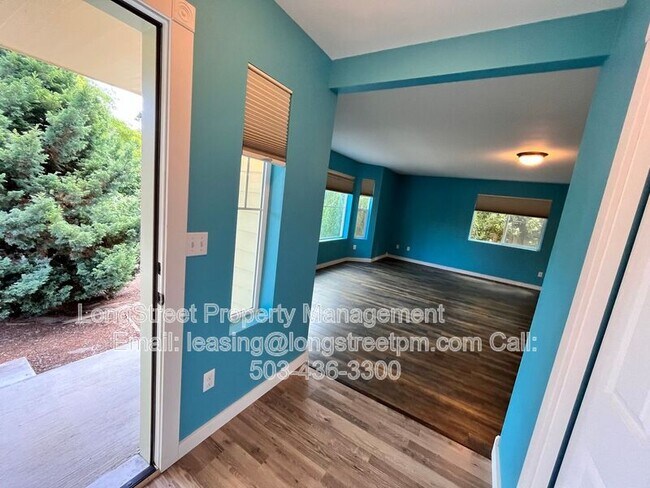 Building Photo - 4833 NE 18th Ave