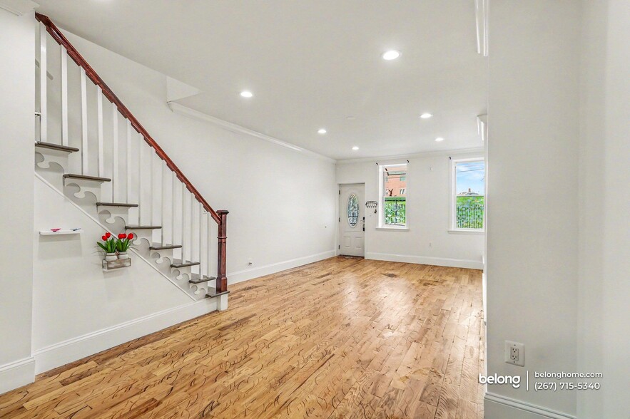 Building Photo - 174 E Huntingdon St