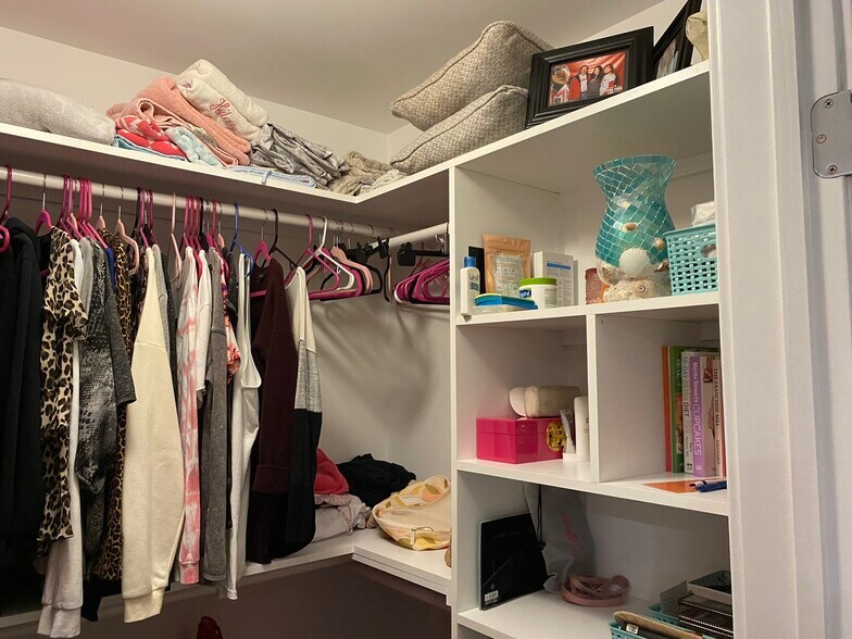 Building Photo - 201 Marin Blvd