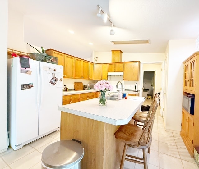 Building Photo - 360 E Rasor Rd
