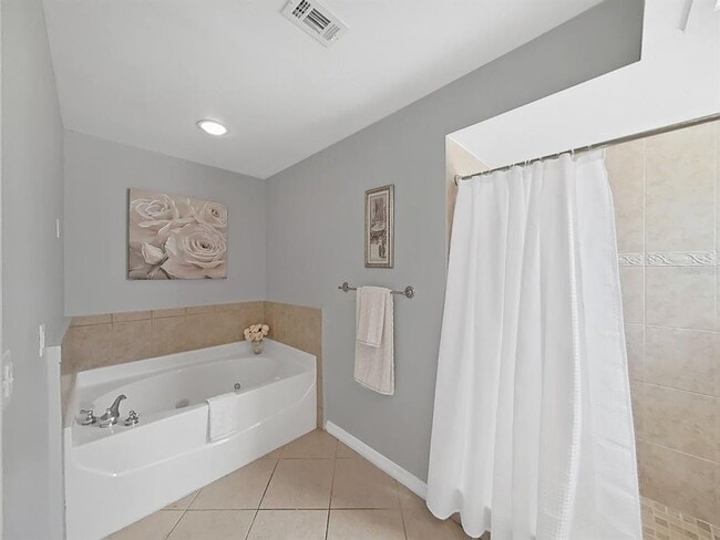 Building Photo - 240 Whisper Lake Rd