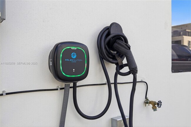 Building Photo - 26122 SW 145th ct