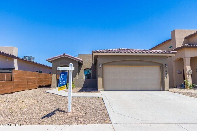 Building Photo - 3824 Loma Brisa Dr