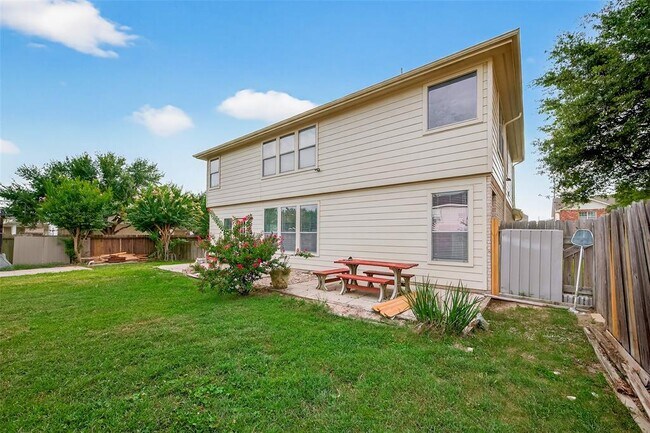 Building Photo - 21515 White Falls Ln