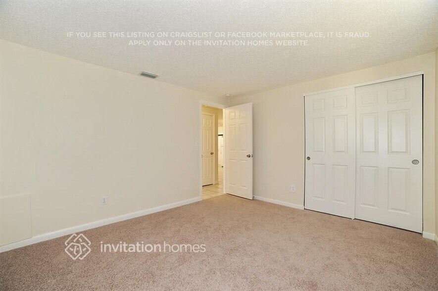 Building Photo - 14676 56th St N