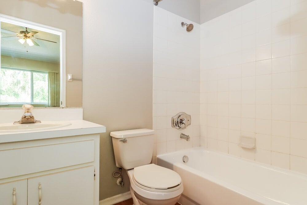 Building Photo - 5512 Carrollwood Key Dr