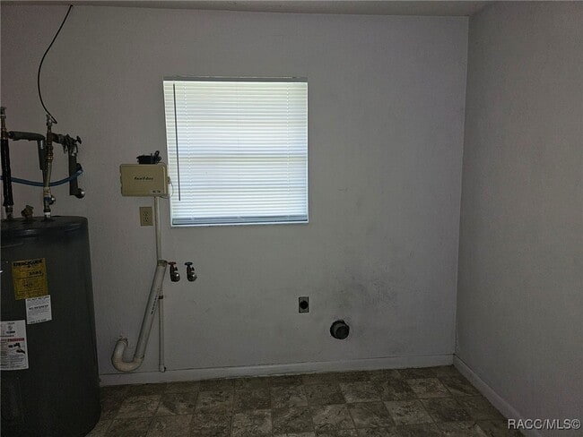 Building Photo - 1288 W Buttonbush Dr