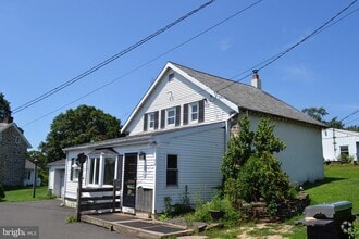 Building Photo - 2616 Rushland Rd