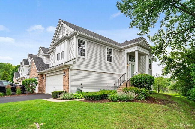 Building Photo - 968 Ainsley Dr