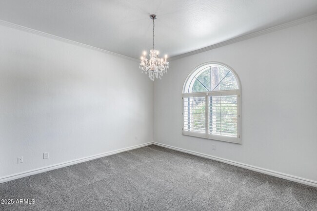 Building Photo - 8303 N 61st Pl