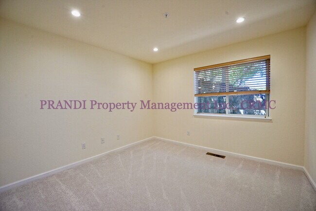 Building Photo - Quality San Rafael Home In Awesome Neighbo...