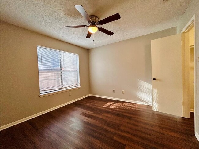 Building Photo - 8905 Schick Rd