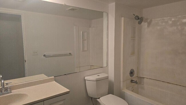 Building Photo - 3194 Coral Lake Ln